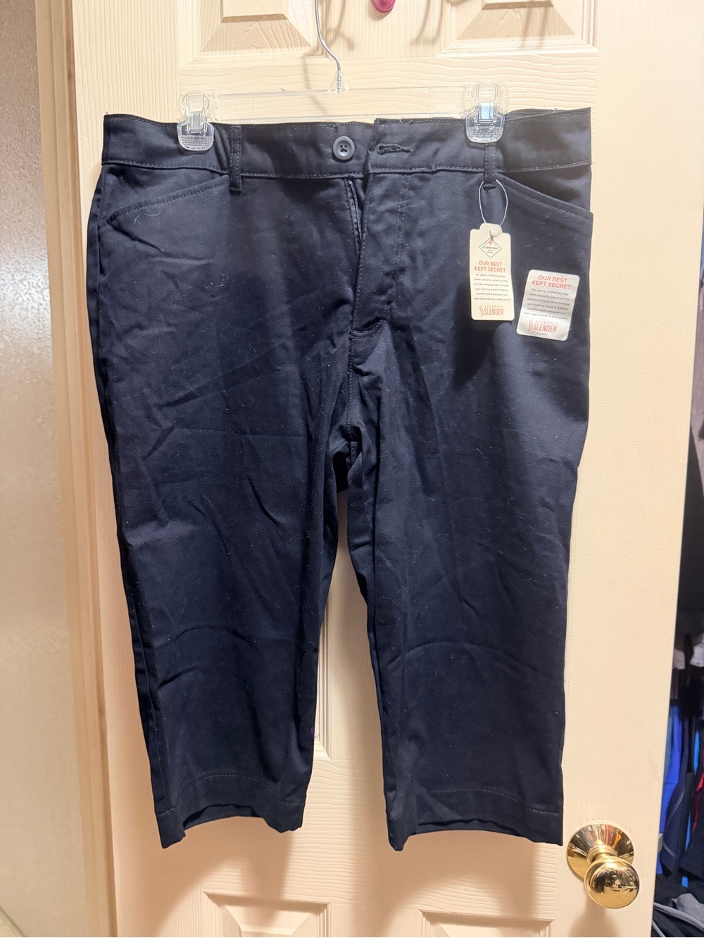 St. John’s Bay 16P Black Secretly Slender Capri Pants NWT